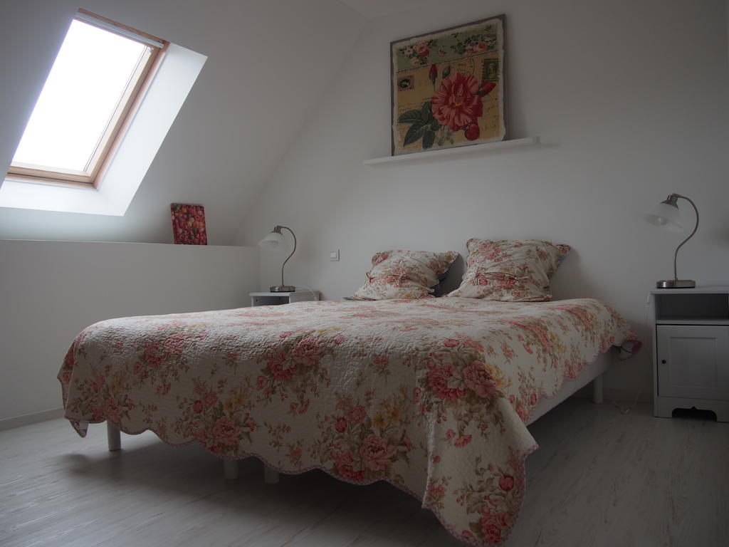 Maison Tombelaine Vains Buitenkant foto